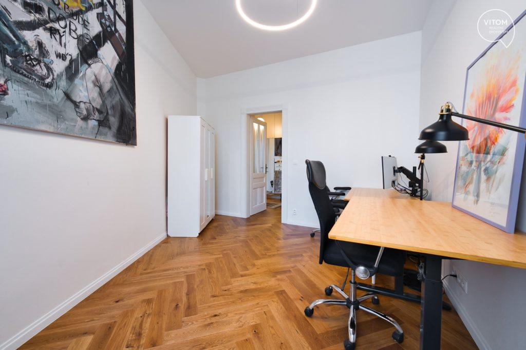 Prodej bytu 3+1 94 m2, Praha – Smíchov