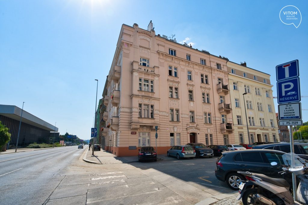 Prodej bytu 3+1 94 m2, Praha – Smíchov