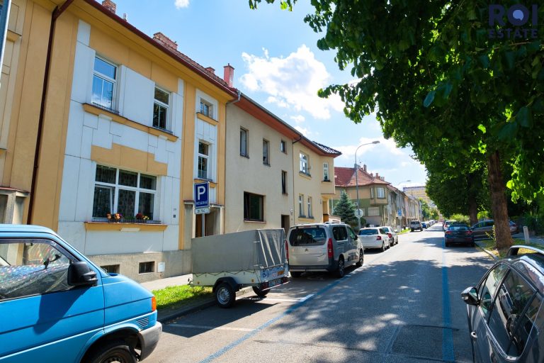 Prodej domu se 3 bytovými jednotkami191 m², Brno – Královo Pole