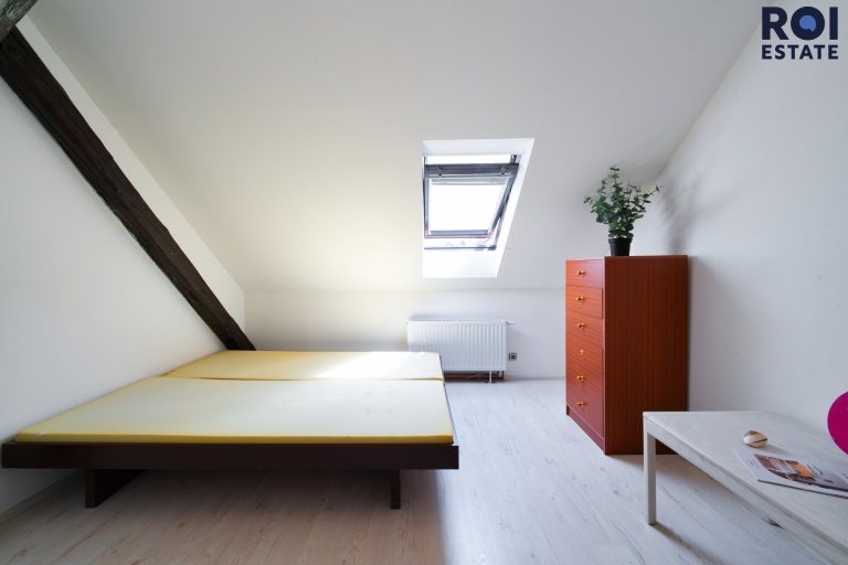 Prodej domu se 3 bytovými jednotkami191 m², Brno – Královo Pole