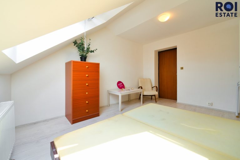 Prodej domu se 3 bytovými jednotkami191 m², Brno – Královo Pole