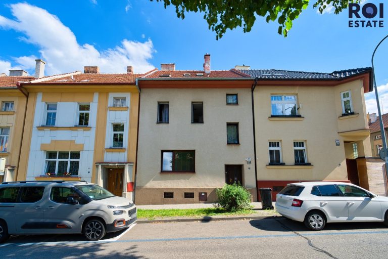 Prodej rodinného domu se 3 bytovými jednotkami – 191 m², Brno – Královo Pole