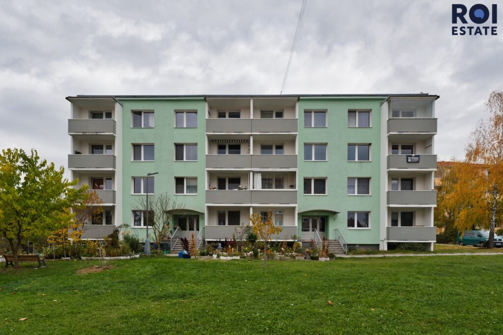 Prodej bytu 3+1 75 m², Mokrá-Horákov