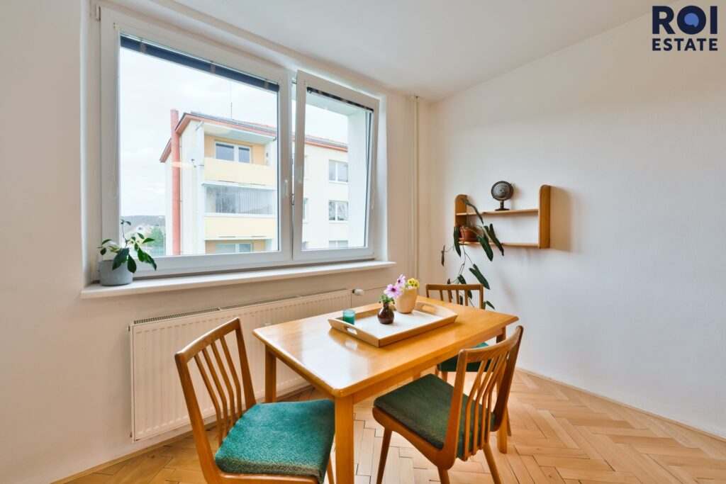 Prodej bytu 3+1 75 m², Mokrá-Horákov