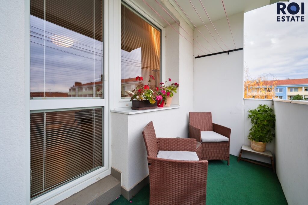 Prodej bytu 3+1 75 m², Mokrá-Horákov