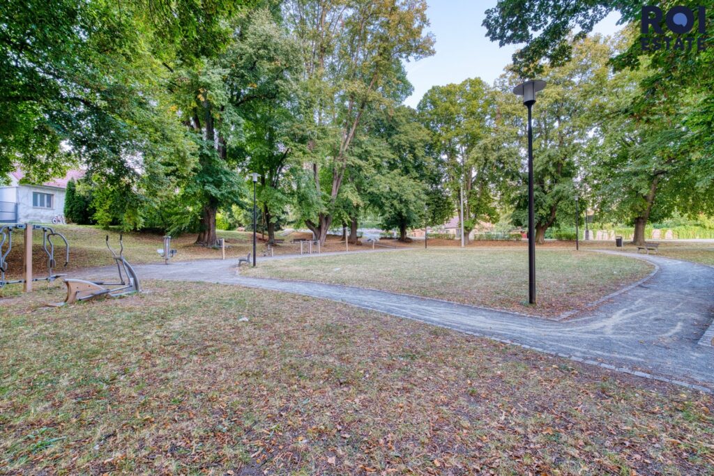 Pronájem nového bytu 1+kk, 28 m² – Rousínov s parkovacím místem