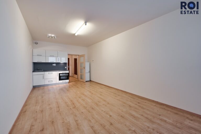 Pronájem bytu 1+kk 33 m², Praha – Vysočany