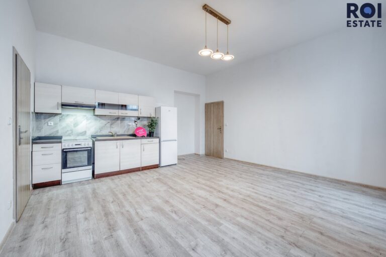 Prodej bytu, 2+kk, 52m², Praha 8, Sokolovská