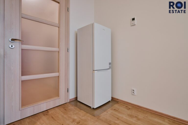 Pronájem bytu 1+kk 33 m², Praha – Vysočany