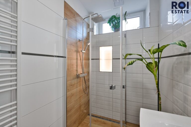 Byt 2+1 (3+kk) 76 m² s dílnou a zahrádkou – Vyškov část Rychtářov