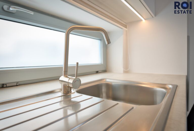 Originální novostavba s atypickou architekturou v Rosicích -140 m²