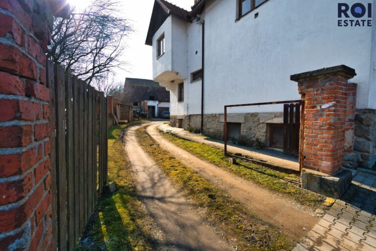 Byt 2+1 (3+kk) 76 m² s dílnou a zahrádkou – Vyškov část Rychtářov