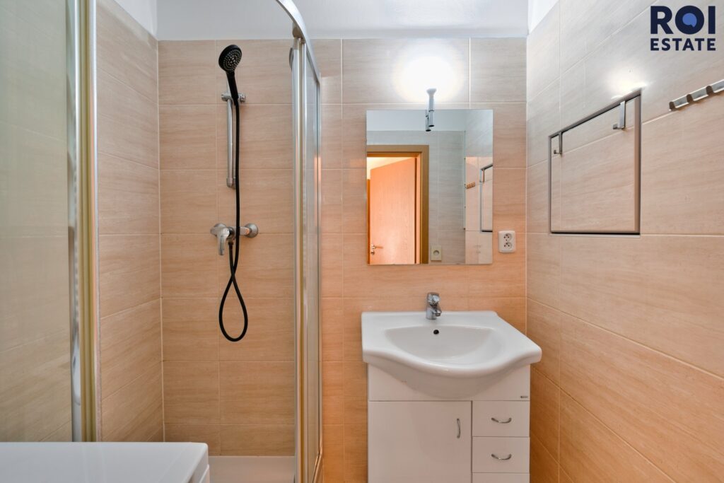 Prodej bytu 1+kk, 40 m² + terasa 8 m² – Brno – Slatina