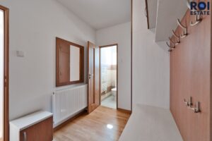 Byt 2+1 (3+kk) 76 m² s dílnou a zahrádkou – Vyškov část Rychtářov
