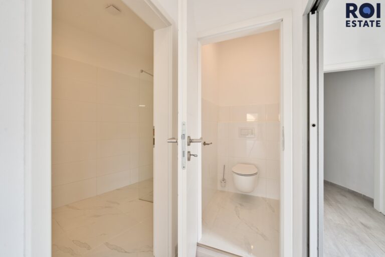 Originální novostavba s atypickou architekturou v Rosicích -140 m²