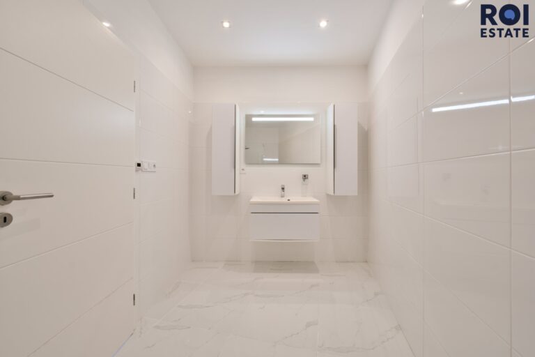 Originální novostavba s atypickou architekturou v Rosicích -140 m²