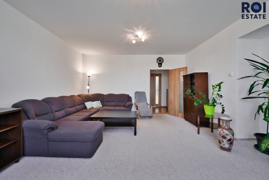 Byt 2+1 (3+kk) 76 m² s dílnou a zahrádkou – Vyškov část Rychtářov