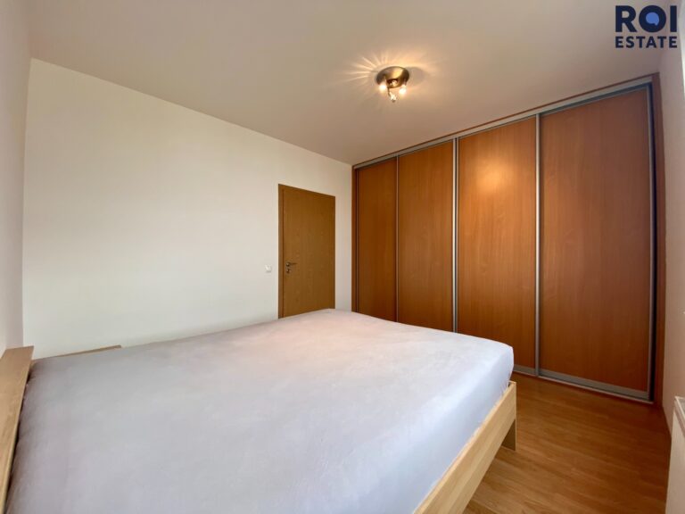 Pronájem, Byty 2+kk, 52m² – s garáží a balkónem – Praha – Stodůlky