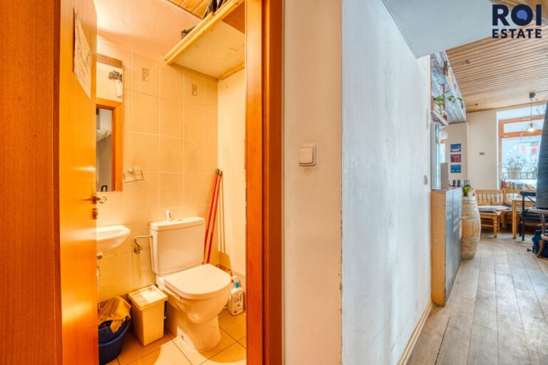 Pronájem komerčních prostor, 50m2, Slovákova, centrum Brna