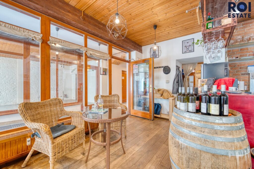 Pronájem komerčních prostor, 50m2, Slovákova, centrum Brna