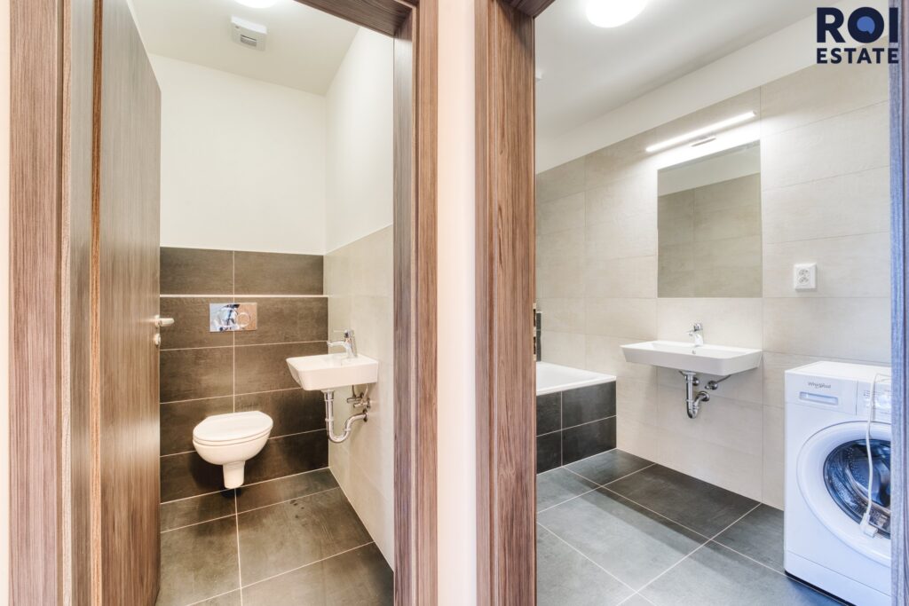 Pronájem bytu 3+kk, 61 m² – Rousínov