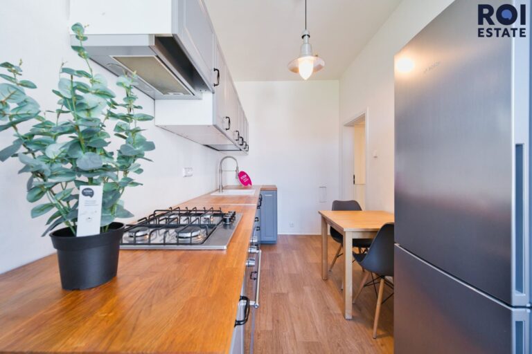 Pronájem prostorného bytu 2+1, 75 m² – Brno – Královo Pole