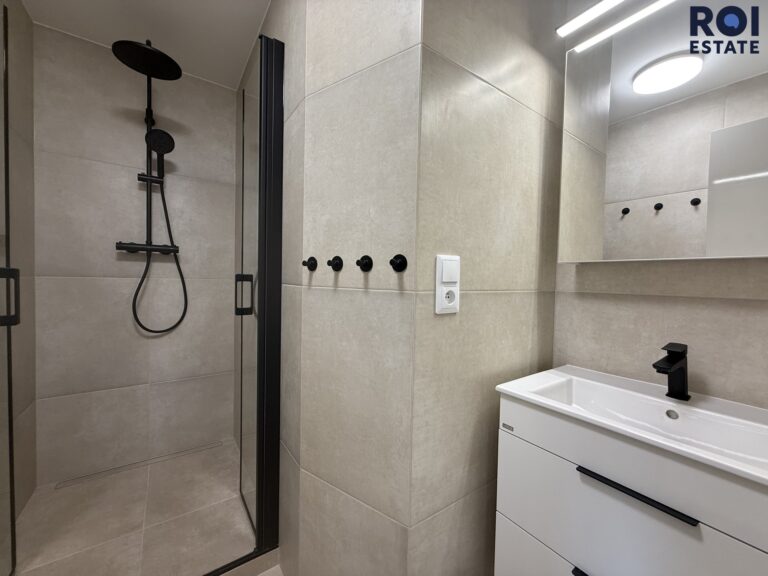 Pronájem bytu 3+1 75 m², Brno