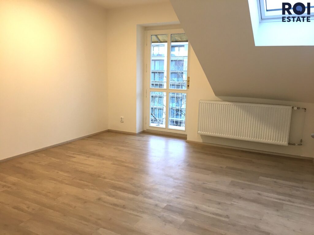 Stylový podkrovní byt 2+kk v centru Brna s balkónem