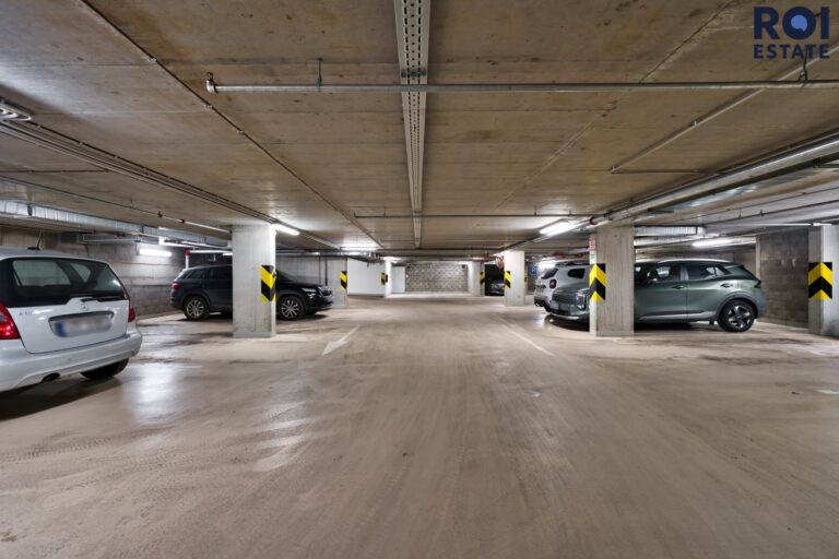 Žijte v klidu: Designový ateliér v Nuslích s full-servisem a garancí!